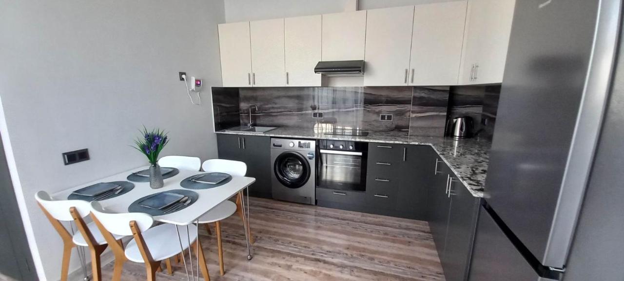 Aparthotel Grey House Zovuni Esterno foto